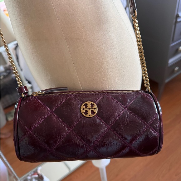 Tory Burch WILLA SHINE BARREL BAG - Picture 3 of 10